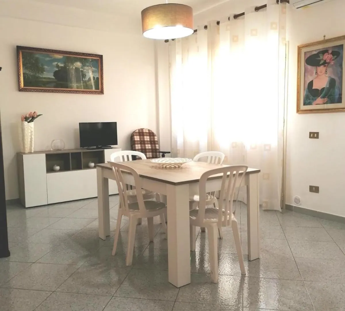 Appartamento casa vacanza Mivaja Terrasini Italia
